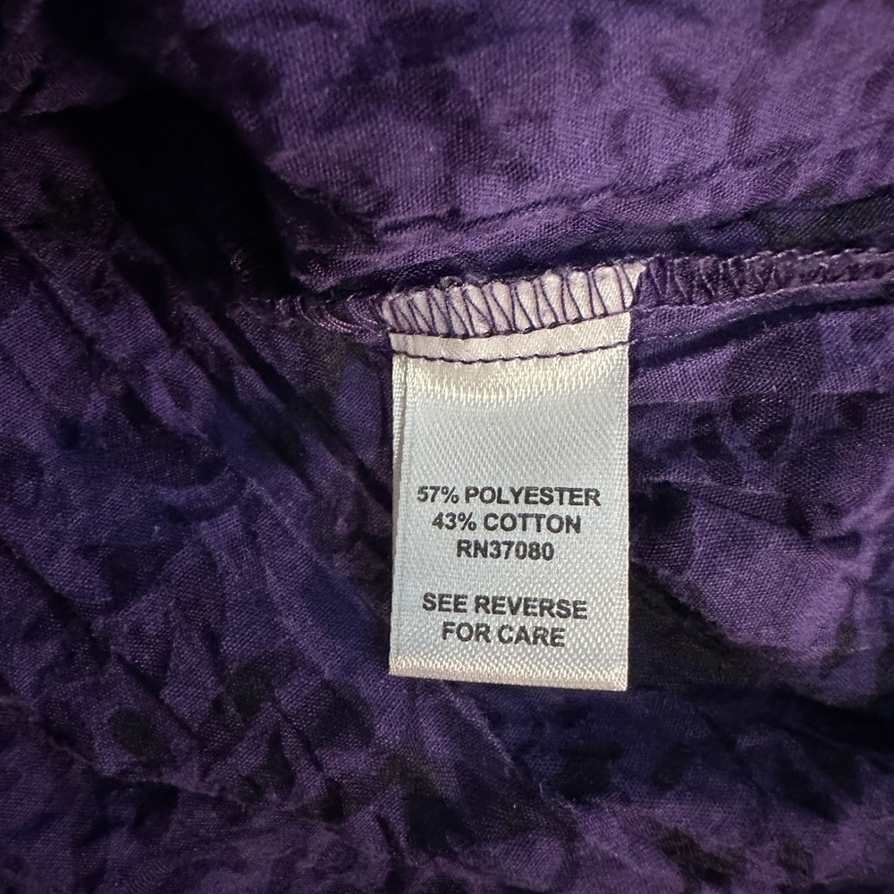 💜 CATO Blouse - Purple with Black Floral Accent  💜 - Picture 9 of 14